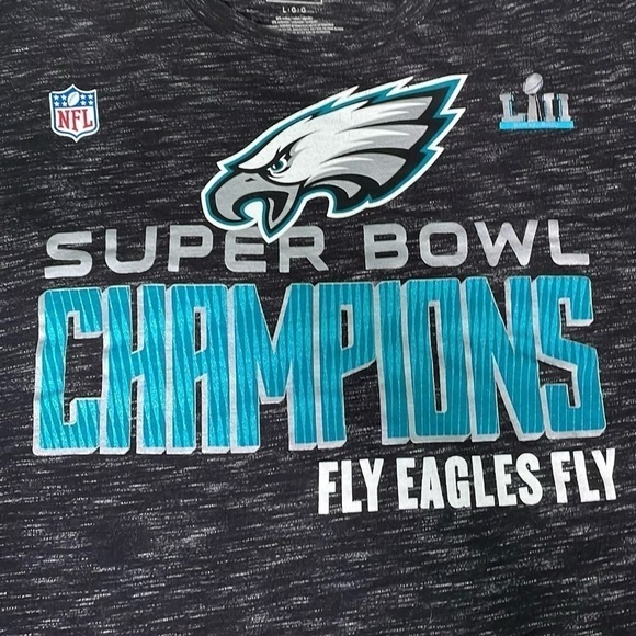 NFL EAGLES SUPER-BOWL CHAMPIONS PROLINE FANATICS SIZE LARGE FLY EAGLES FLY - Picture 6 of 7